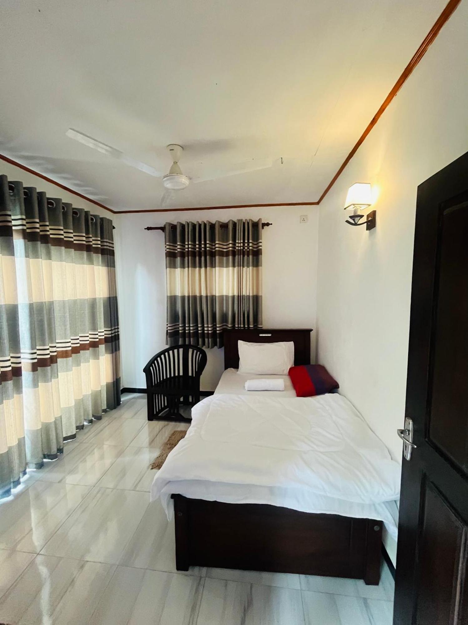 Dream Forest Rest Ahangama Ngoại thất bức ảnh